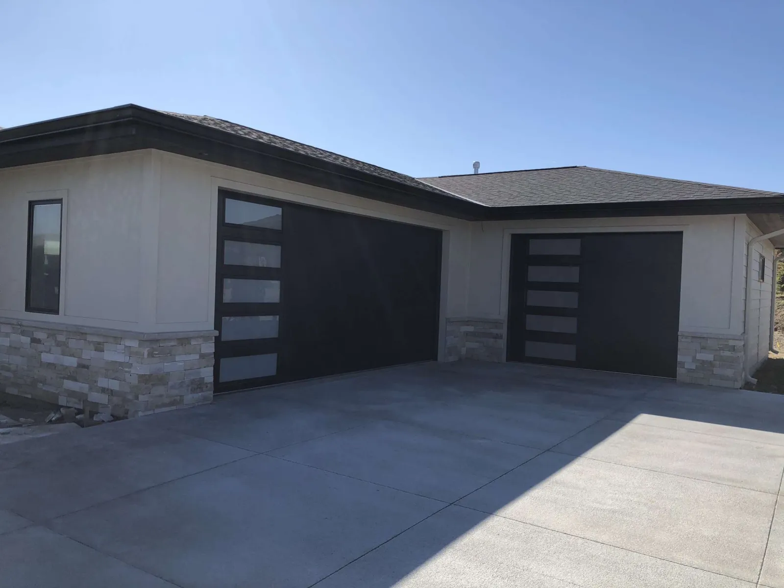 a house with garages