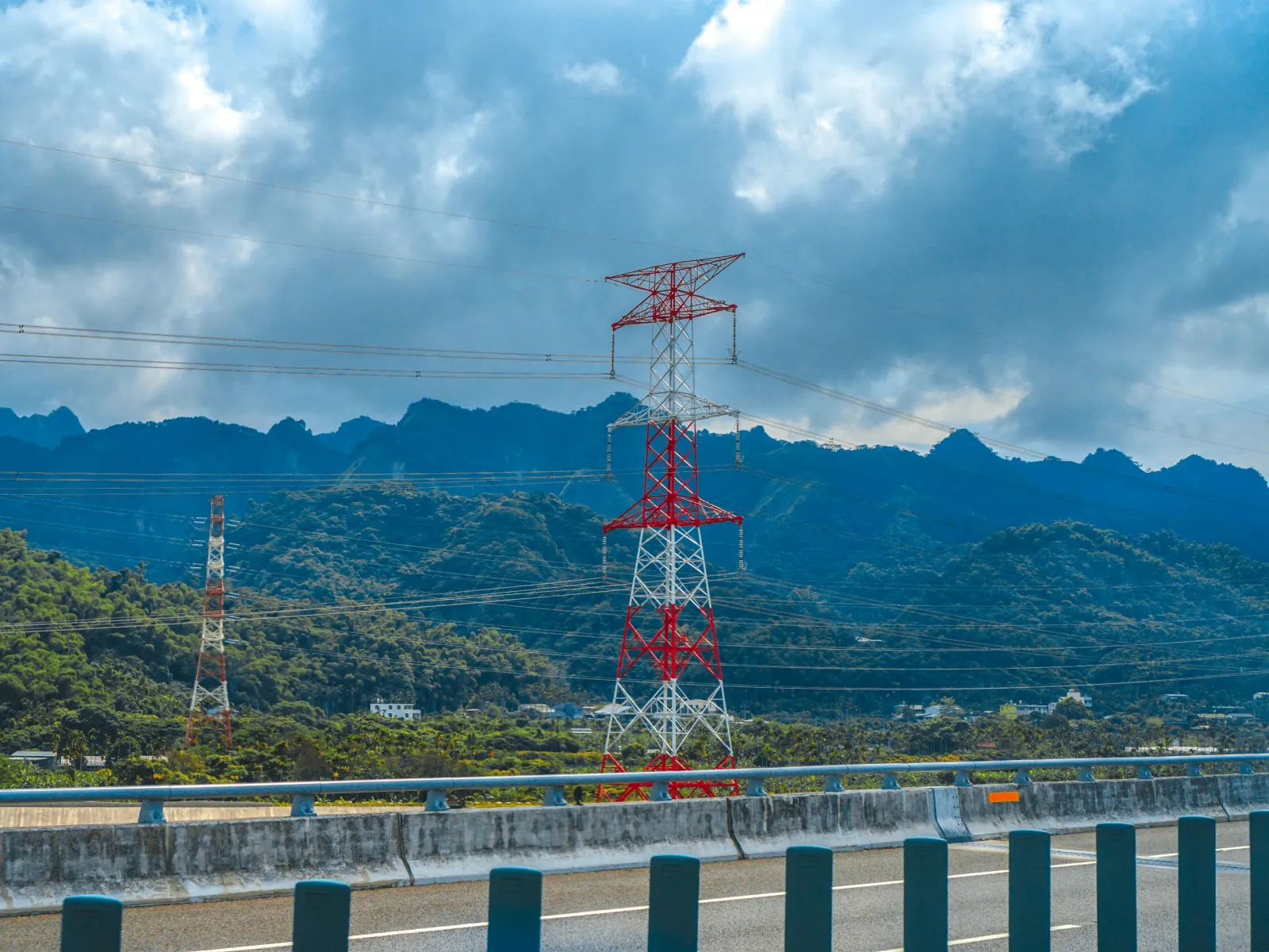 Residential and Commercial Inspection in Palmetto, Palmetto Home Inspections, Palmetto Home Inspector, a home pro inspector in Palmetto, FAA Certified Drone Inspections in Palmetto, Sewer Scope Inspections in Palmetto, FAQs