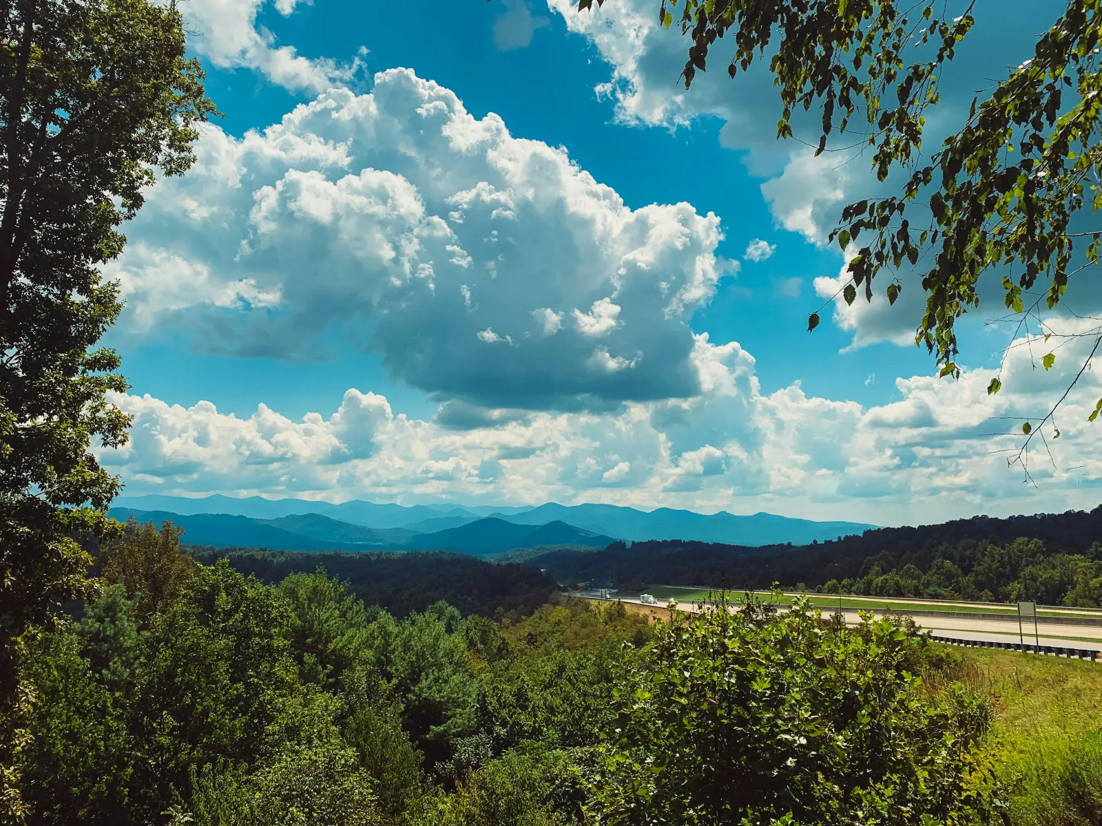 Home Inspectors in Riceville, TN, McMinn County, 37370 Home Inspections, Certified Home Inspectors, Residential and Commercial Home Inspections in Riceville, TN, McMinn County, 37370