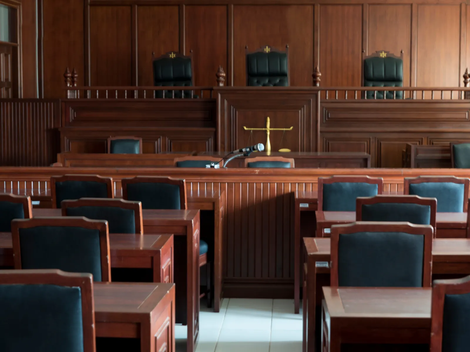 What to do the morning of a divorce trial.