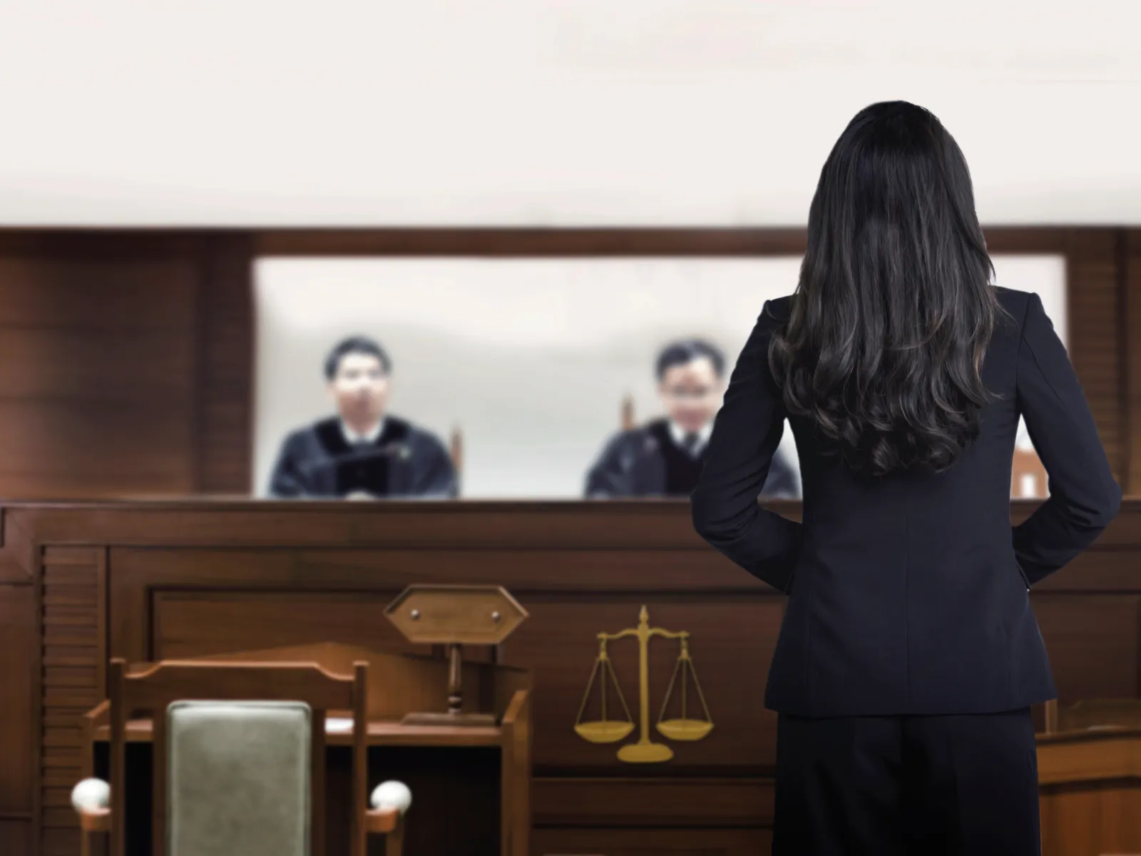 A divorce lawyer making a closing argument in divorce trial.