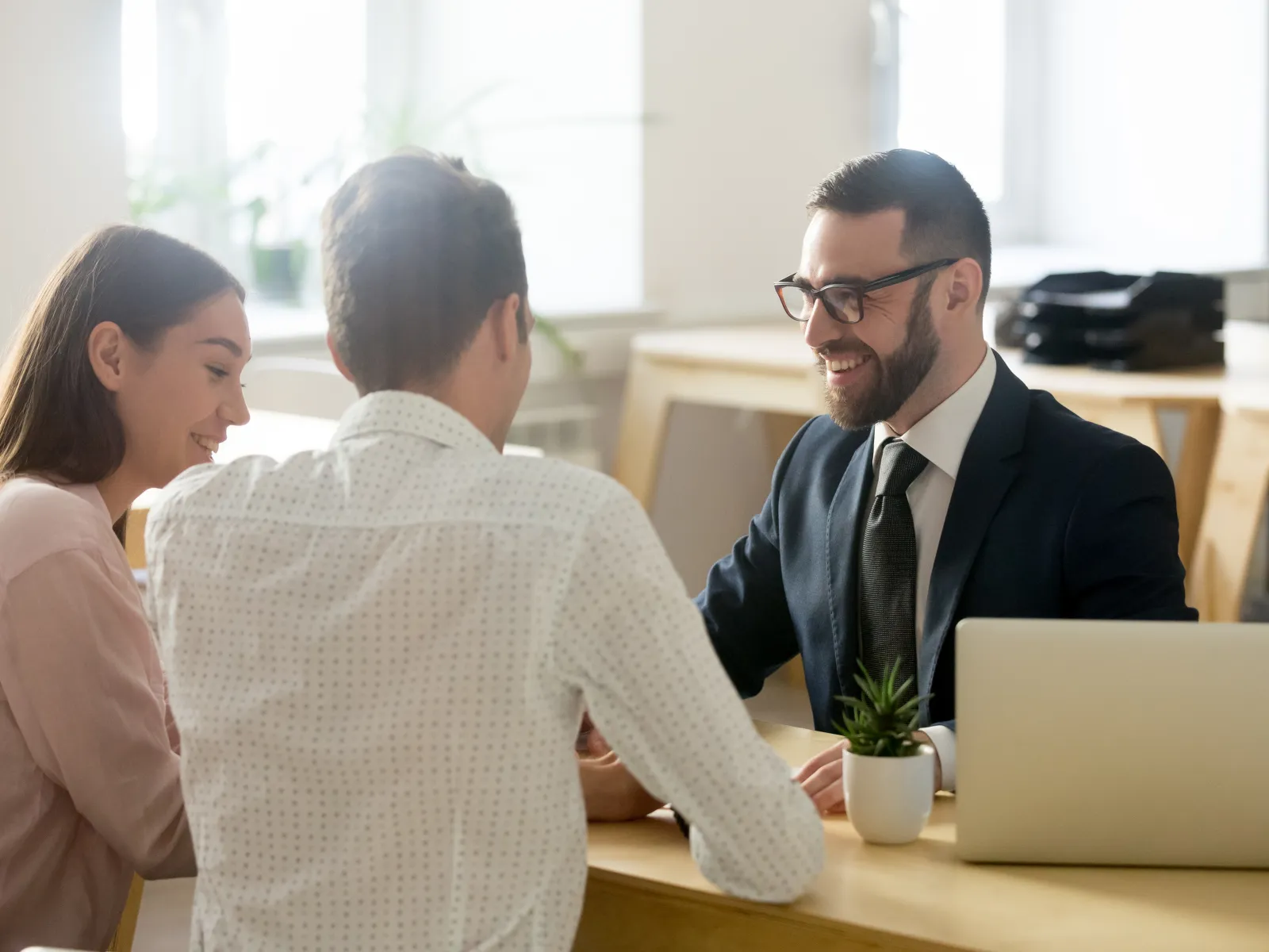 Meeting with a lawyer about uncontested divorce.