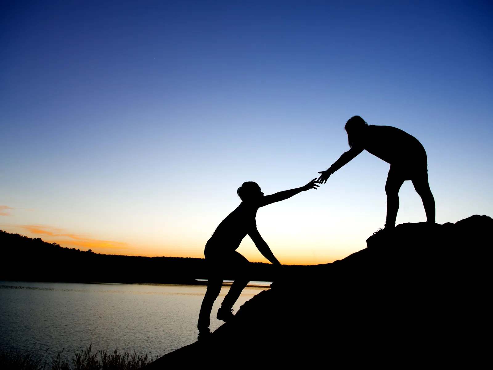 Meriwether Tharp assisting with your online divorce.
