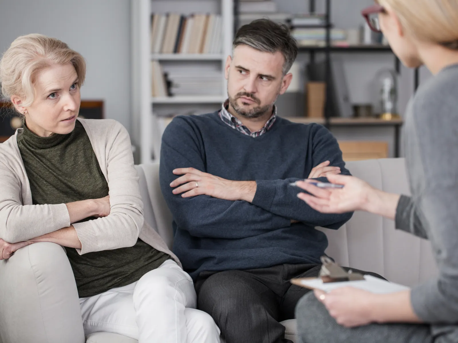 Does mediation work? Mediation can help resolve divorces.