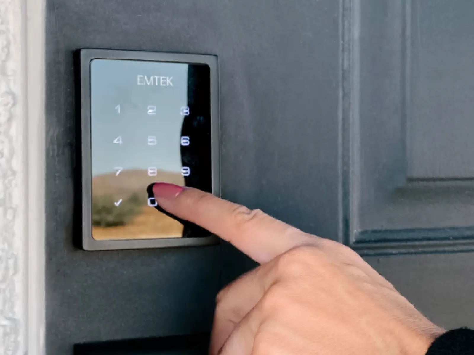 EMPowered Smart lock with touchscreen for keyless entry