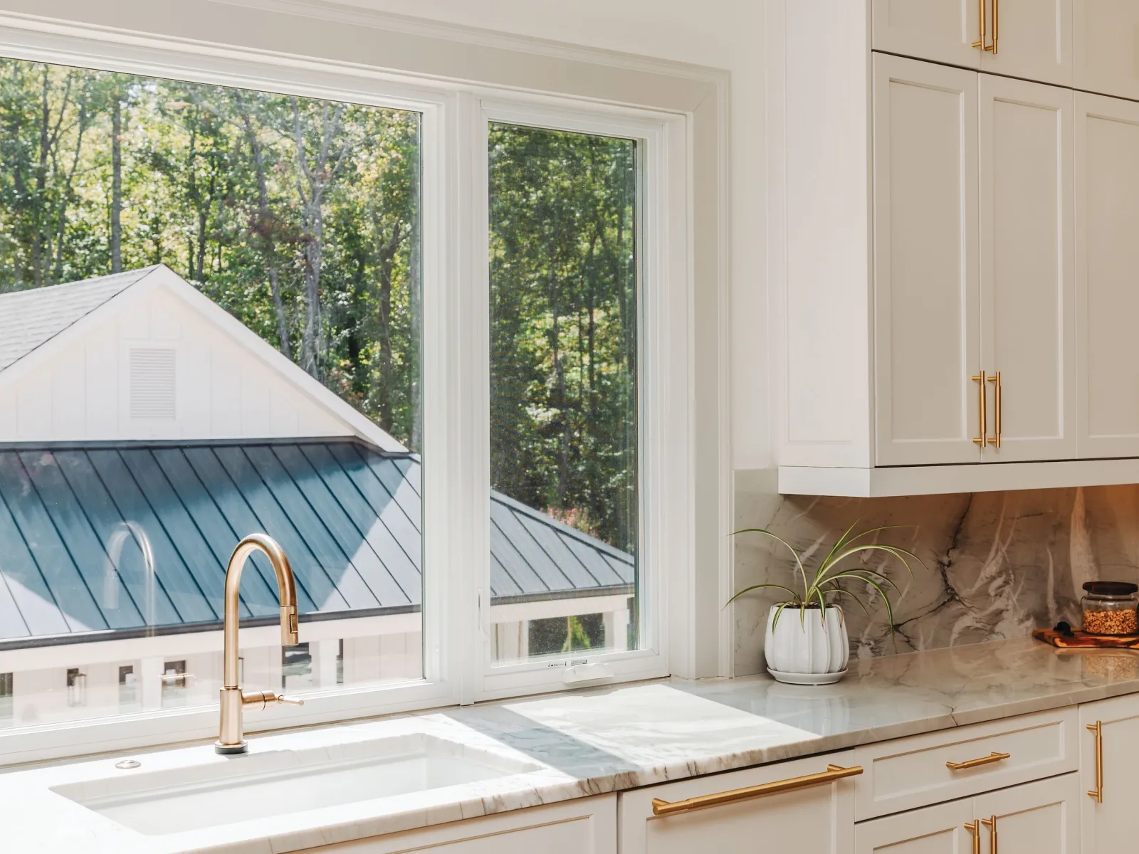 Infinity by Marvin Ultrex fiberglass casement windows engineered for humidity and temperature shifts in the Tennessee Valley.