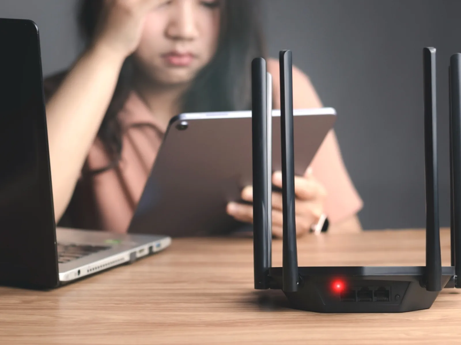 Wi-fi Trouble Shooting and Optimization - Divergent Technology