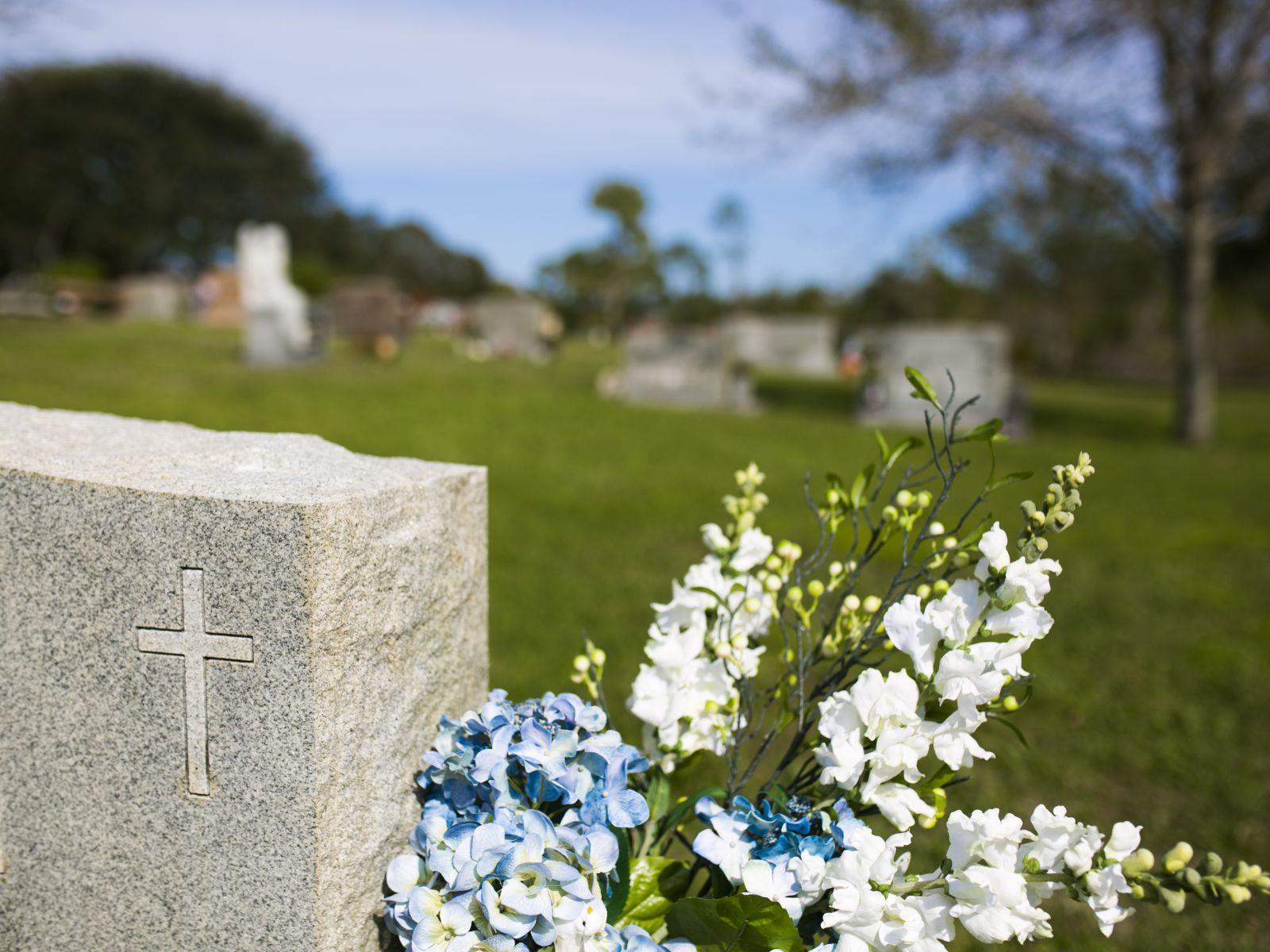 Funeral - Cemetery - Cremation | Forest Hills Funeral Home-Palm City Chapel
