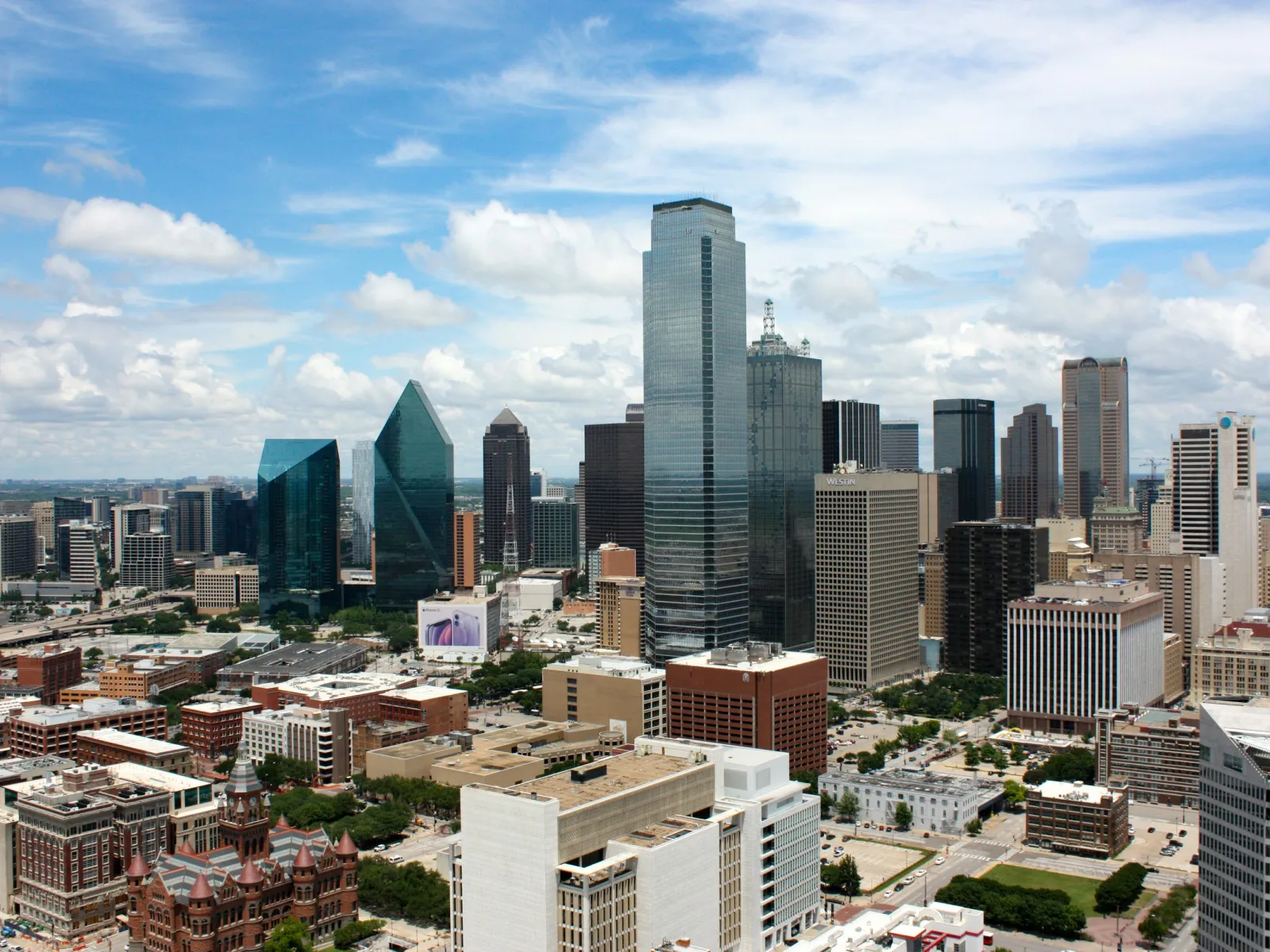 a city with many buildings