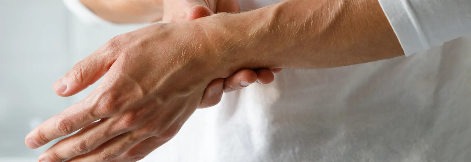 Living with Arthritis: Tips & Tricks for Healthy Hands - Athletico