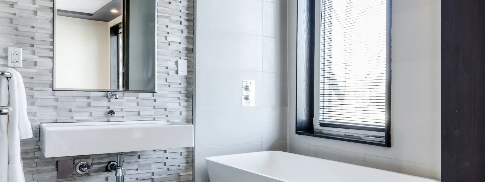 How Much Does It Cost to Remodel an Average Bathroom?