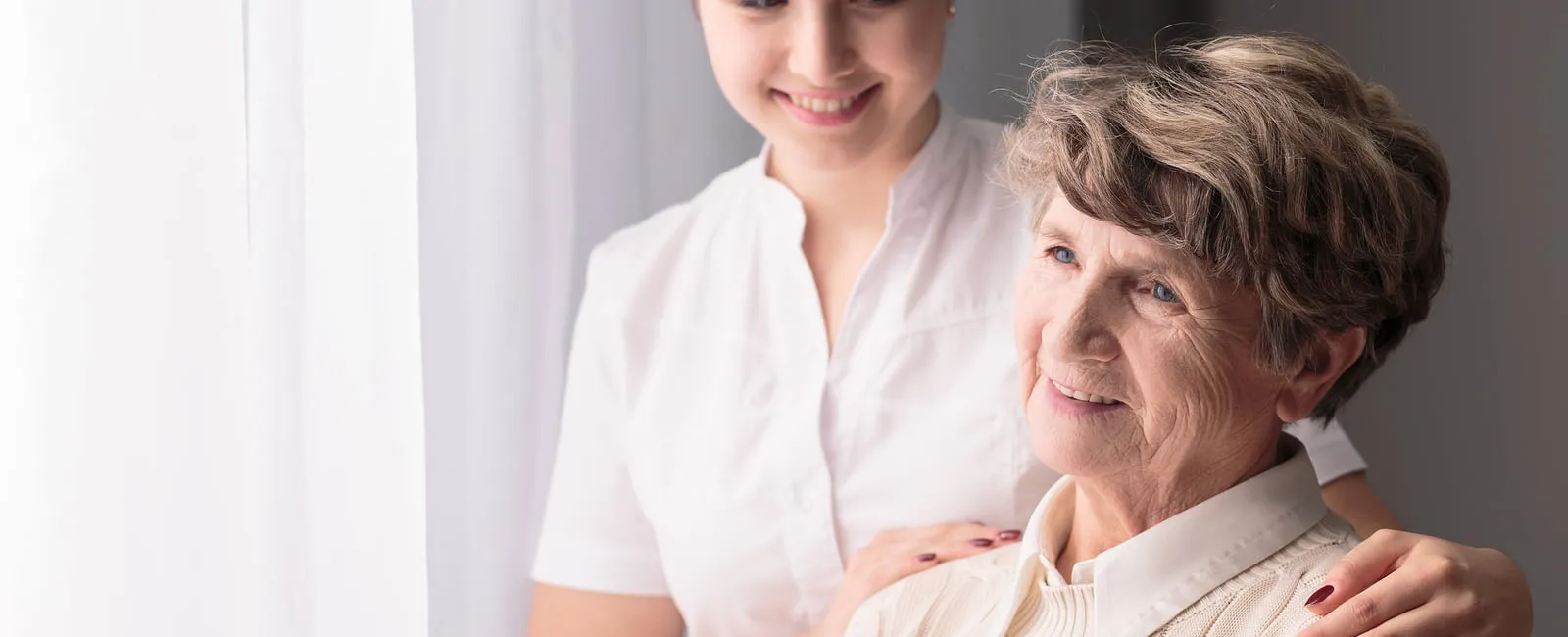 Discover the Cost Differences Between In-Home Care and Assisted Living