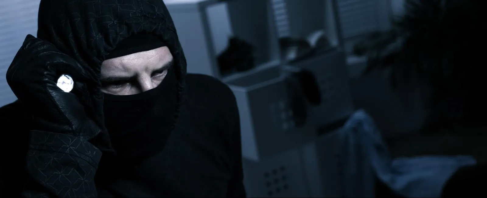 5 Tips Every Business Should Implement to Deter Burglars After Hours