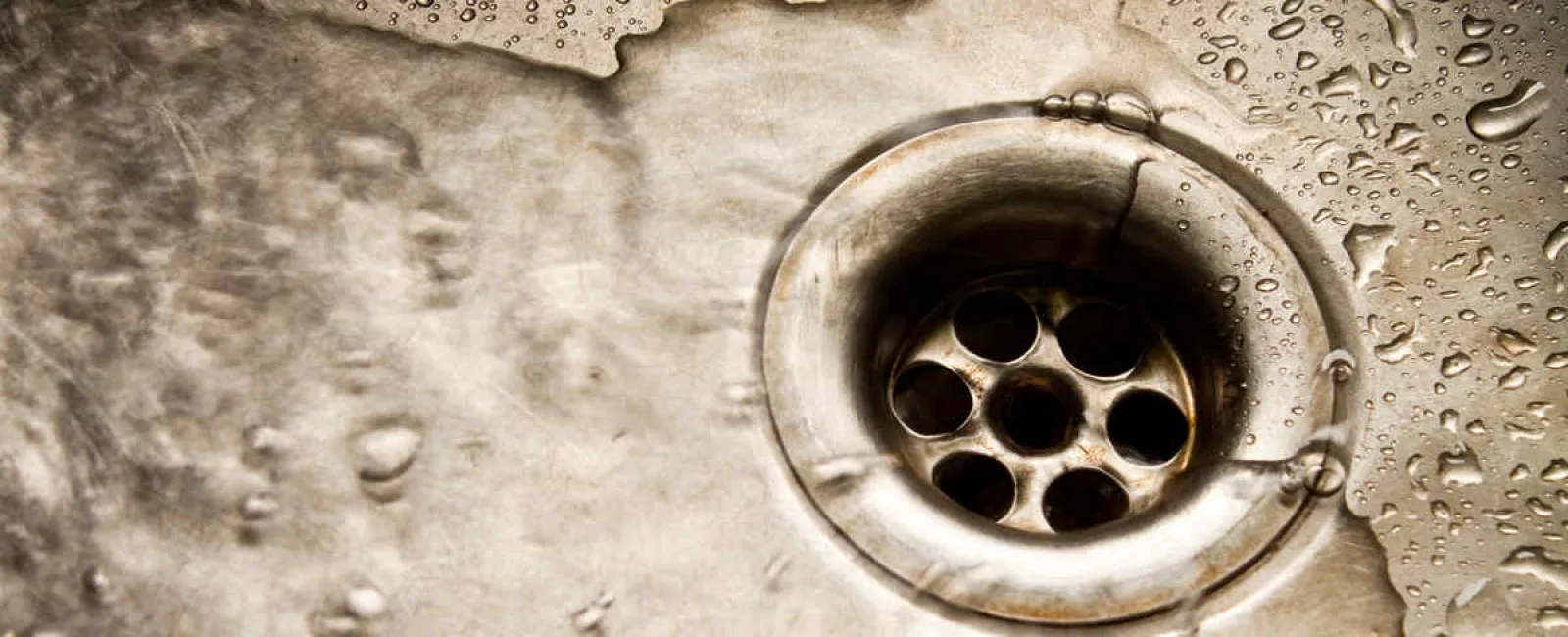 7 Symptoms of Sewer Drain Clogs That You Shouldn’t Ignore