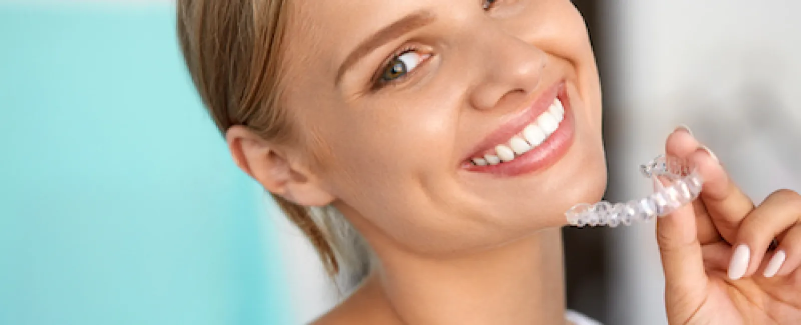 5 Bad Habits to Avoid With Your Invisalign