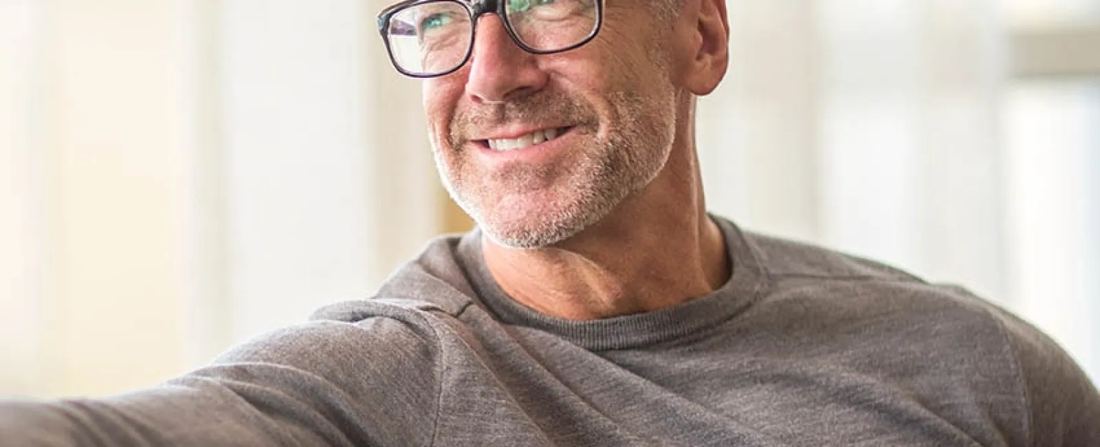 From Embarrassed to Empowered: How Full-Mouth Dental Implants Changed One Patient’s Life