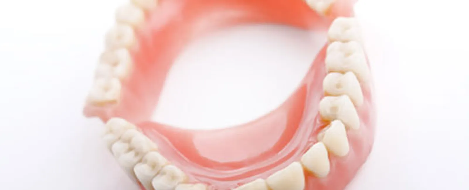 Get A Straight Smile By Christmas With Six Month Smiles! [BLOG]