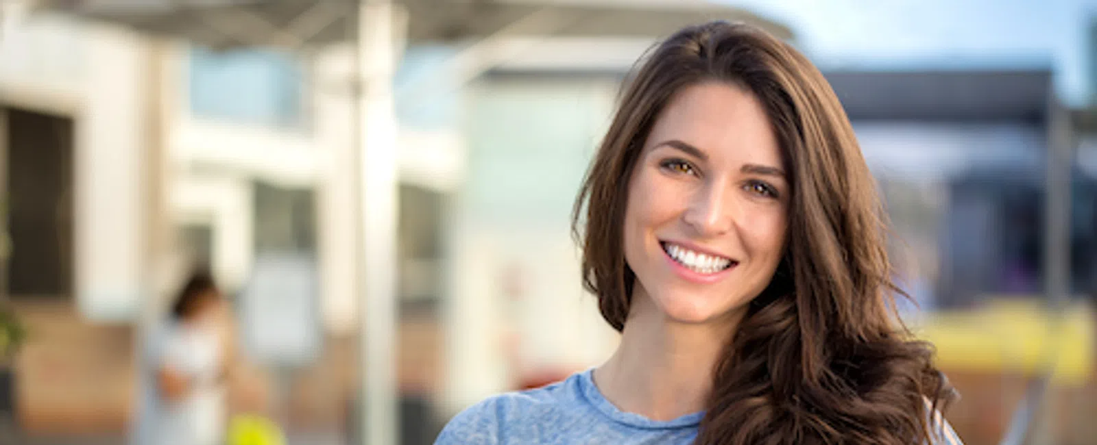 4 Ways to Get White Teeth for the Holidays