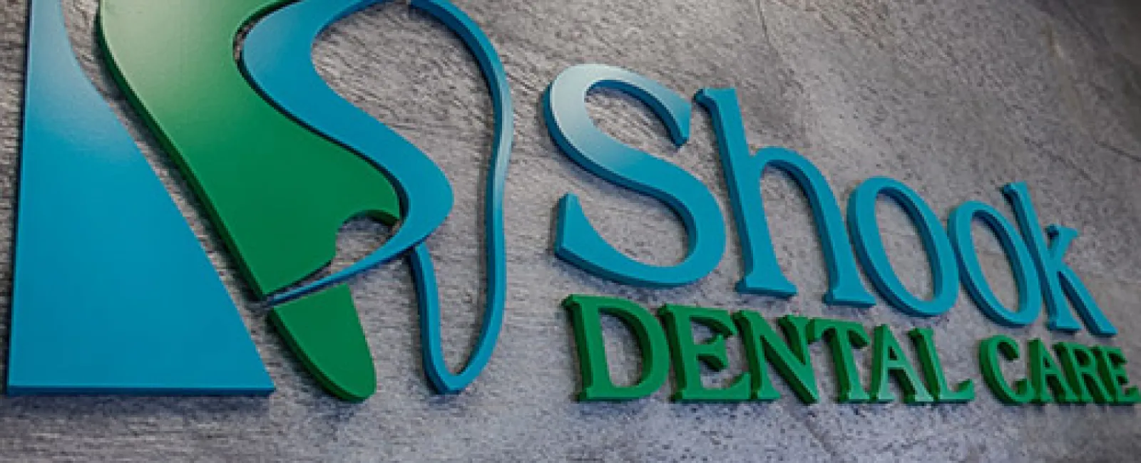 Enhance the Appearance of Your Teeth With Veneers