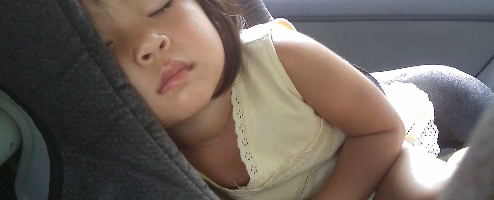 Kids in Cars: Summer Safety Tips to Avoid Heatstroke