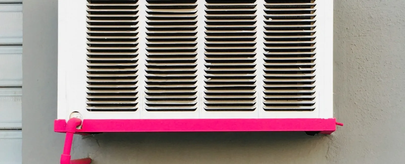 a vent on a wall