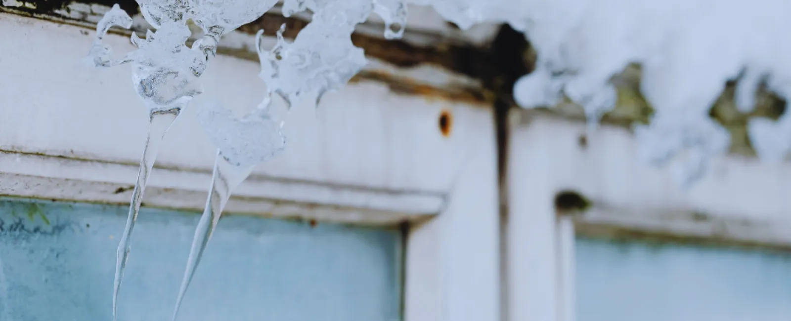 How to Prevent Frost and Ice Buildup on Your Windows