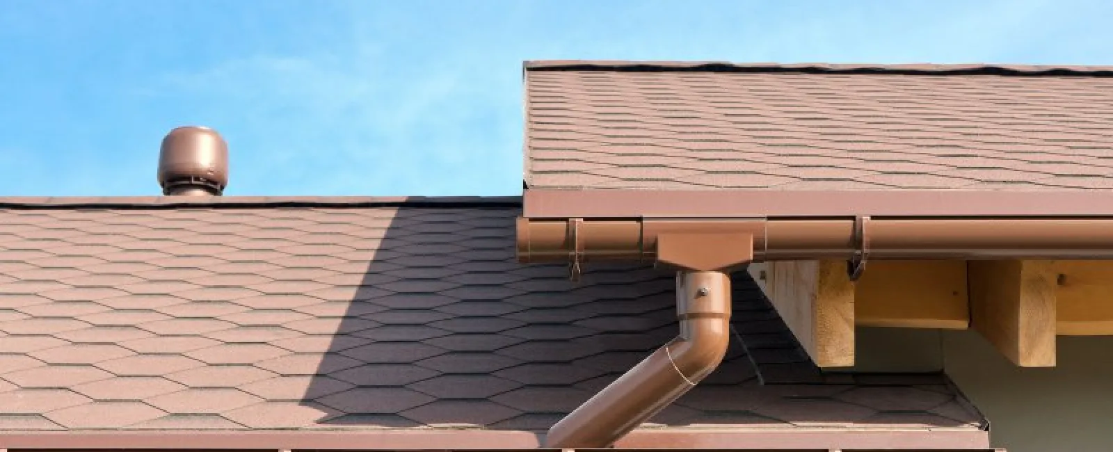 Choose the Right Gutter Colors for Your Home