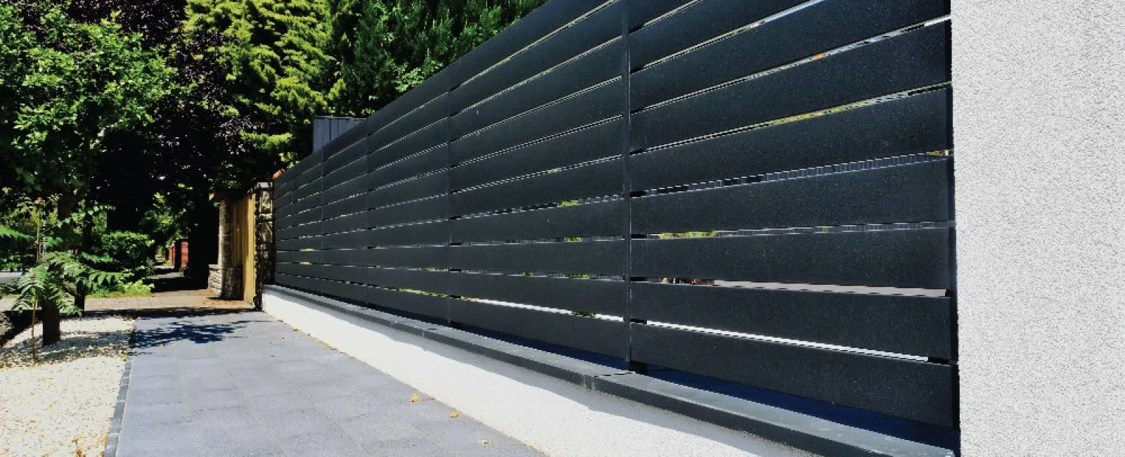 Elevate Your Home’s Design with Modern Fencing Styles