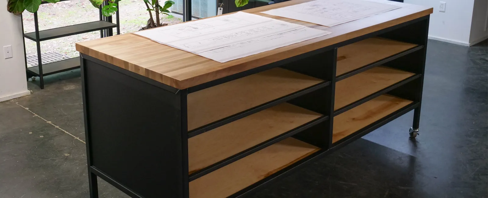 The Rowan Plan Table: The Perfect Companion for Engineers, Architects, and Designers
