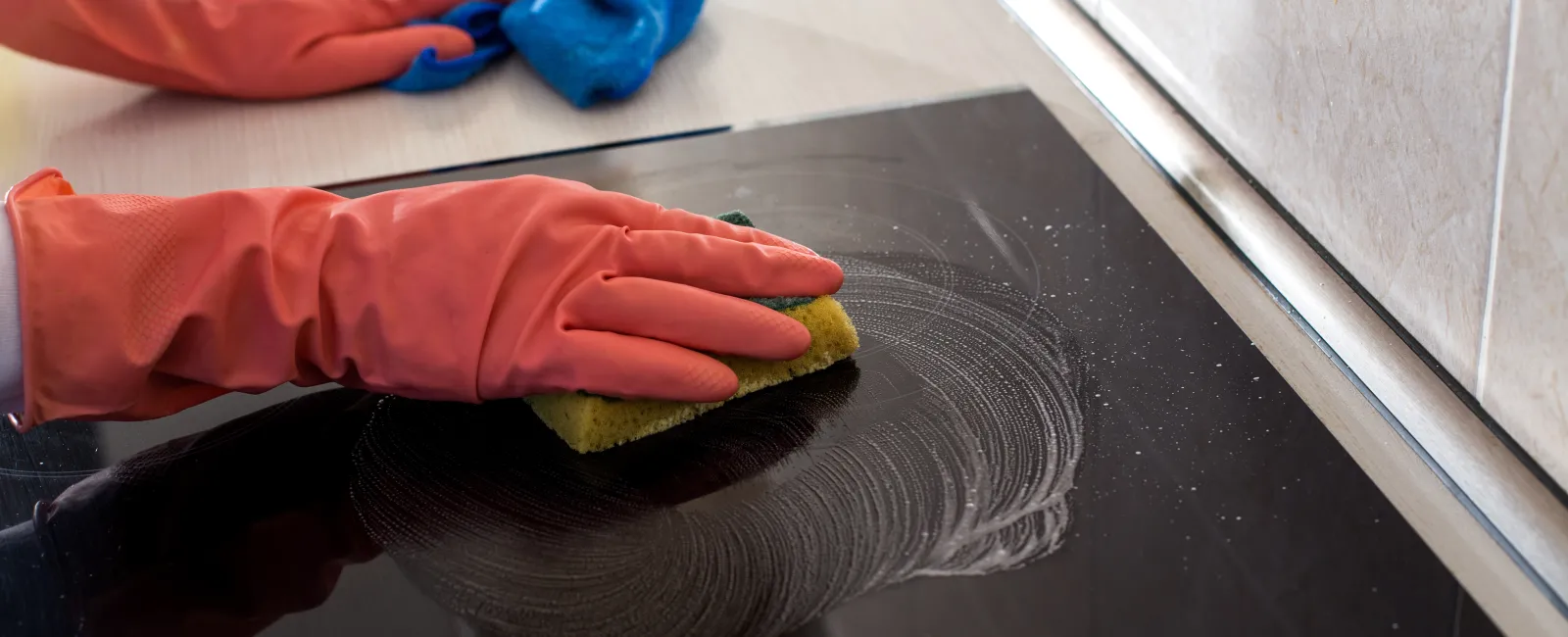 a person holding a sponge