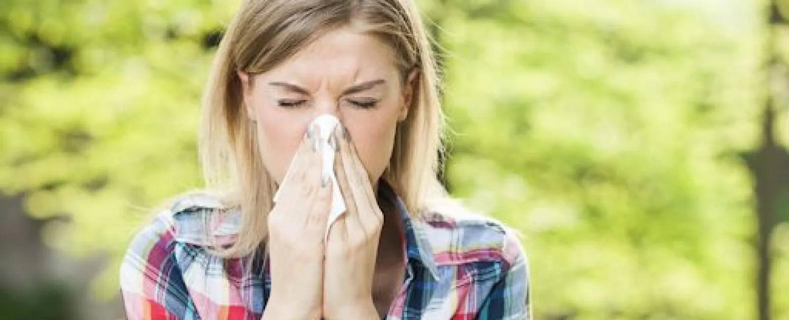 Signs and Symptoms of an Allergy to Mold in Your Home
