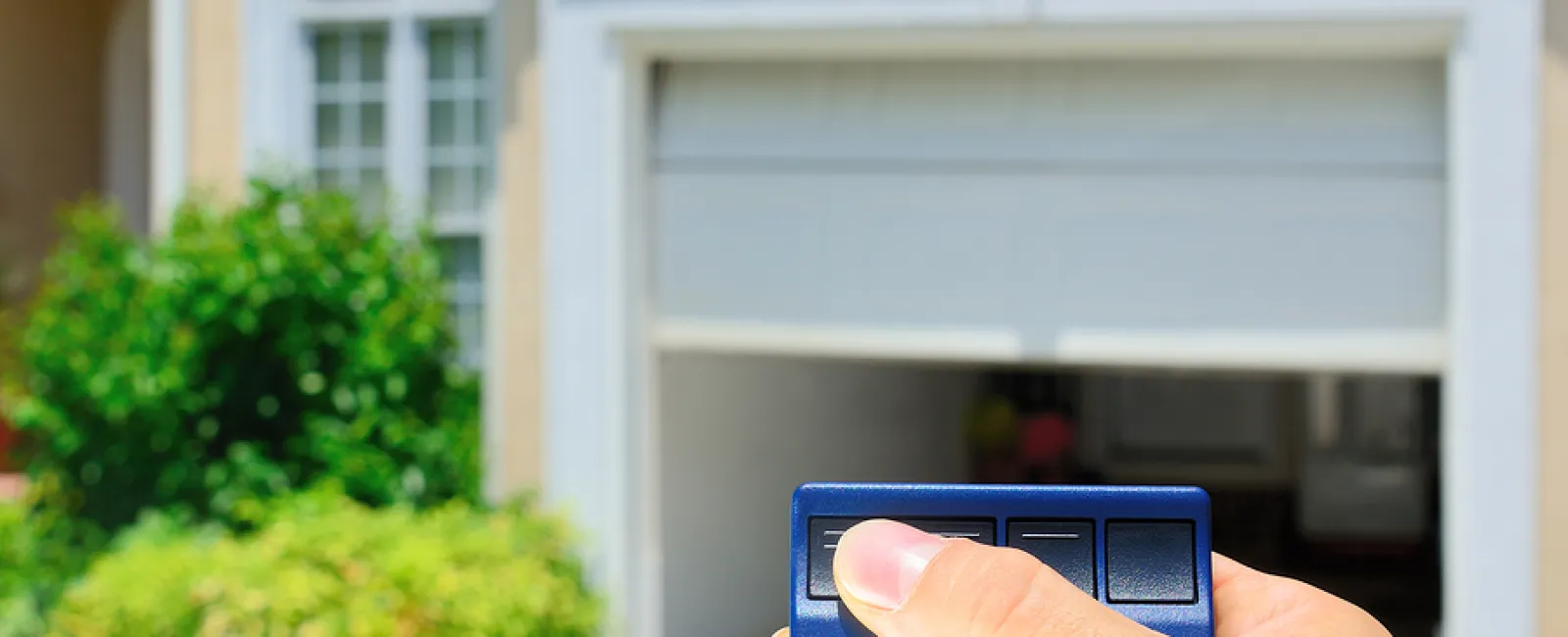 10 Benefits of Parking a Car in a Garage