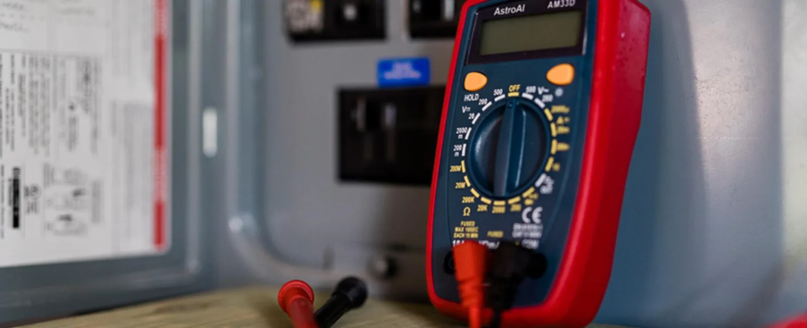 How to Test a Circuit Breaker with a Multimeter