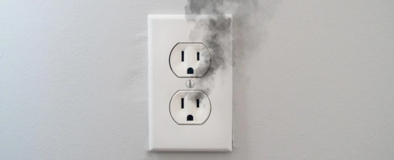 Signs That You Need New Electrical Outlets