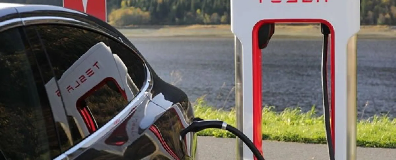 Planning a Road Trip with Your Electric Car 