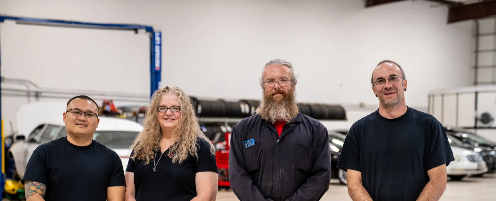 How to Attach a Flag to a Car for a Funeral