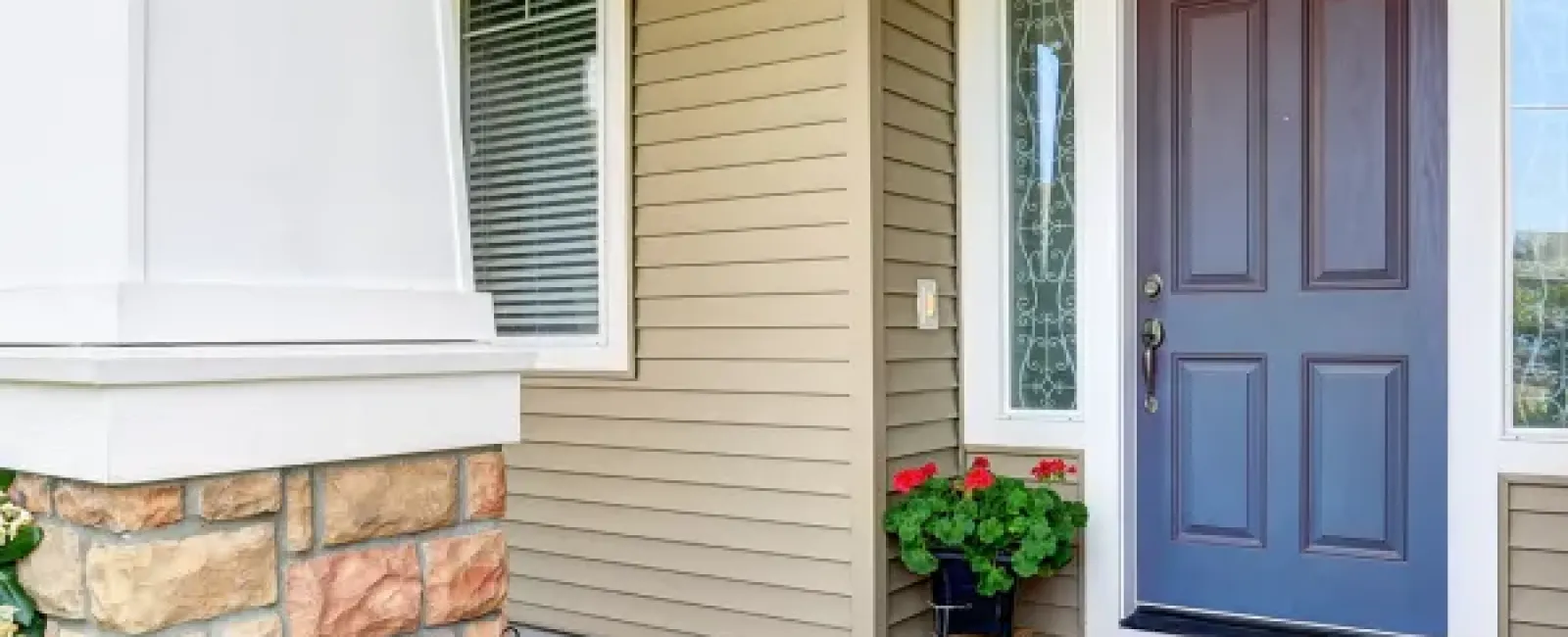 7 Signs It’s Time for Replacement Doors
