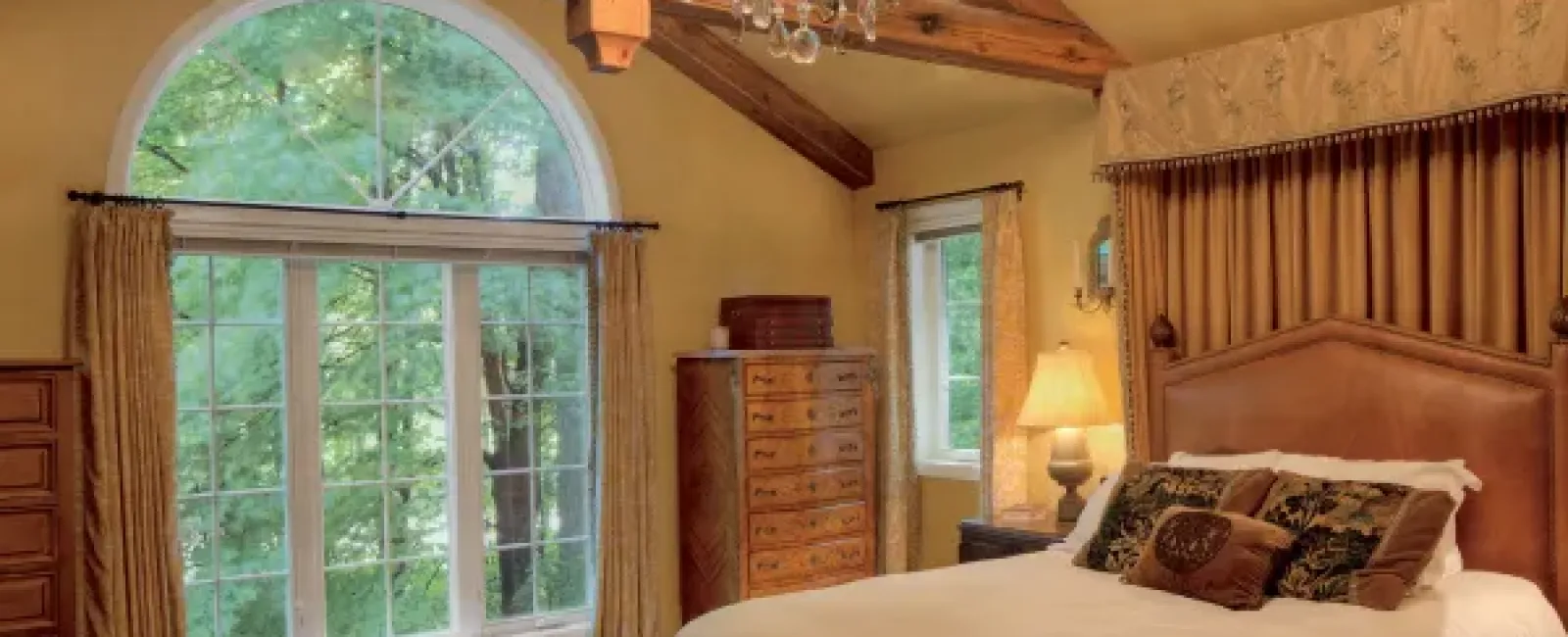 Round Top Windows