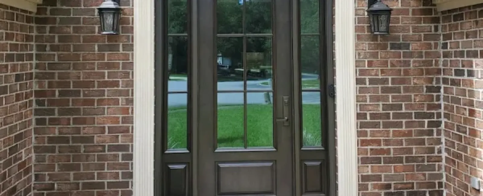 Can I Replace My Door if it Has Small Sidelites