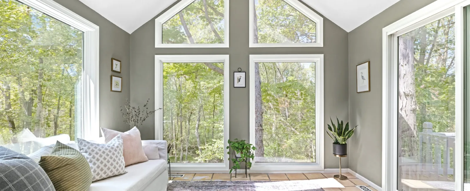 Best Strategies for Dampening Loud Sounds Through Windows
