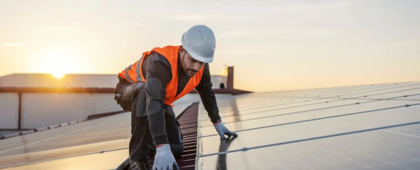 5 Reasons You Should Hire Professional Solar Installers