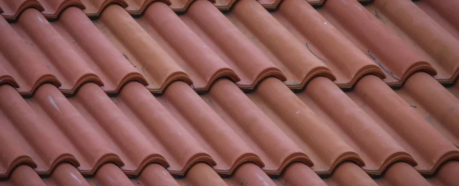 How to Choose the Right Roofing Contractor: 5 Tips to Consider