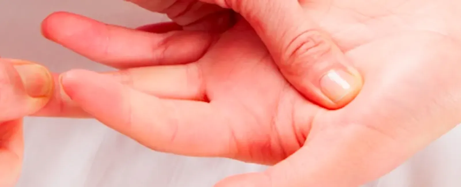 Flexor Tendon Injuries: Causes, Symptoms, and Treatment