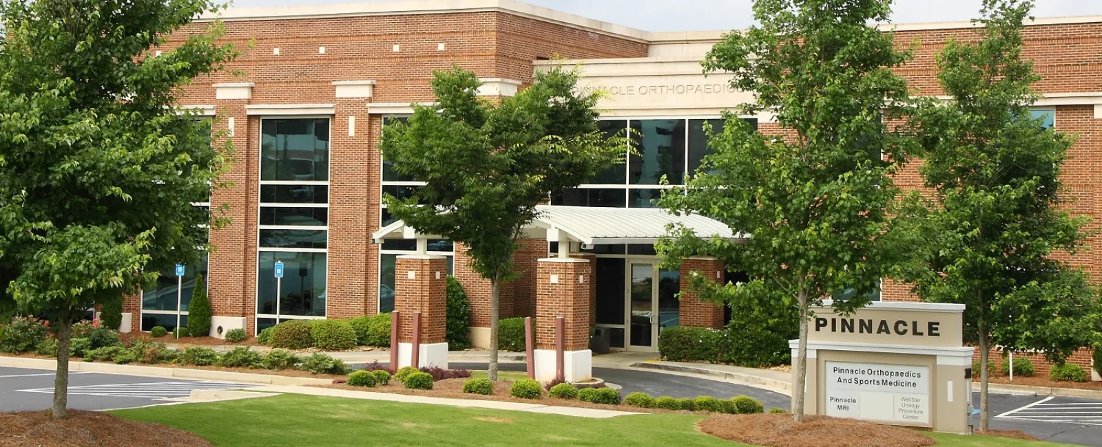 October is National Physical Therapy Month: Here are 5 Reasons why Physical Therapy is Beneficial