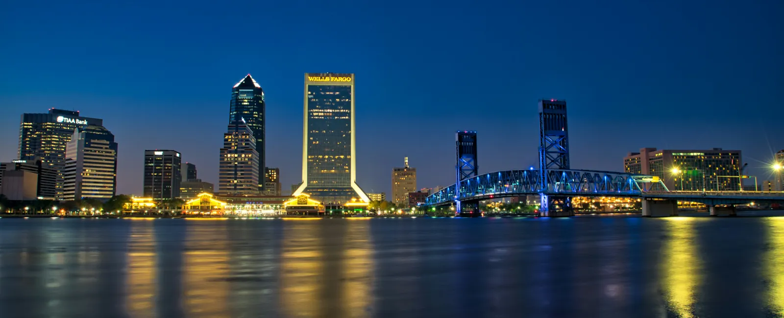 a city skyline at night