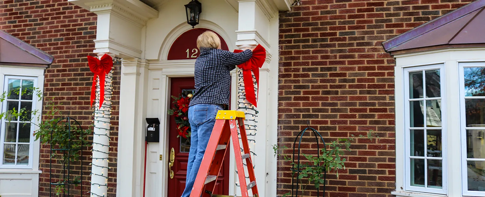 9 Tips to Prevent Common Holiday Injuries