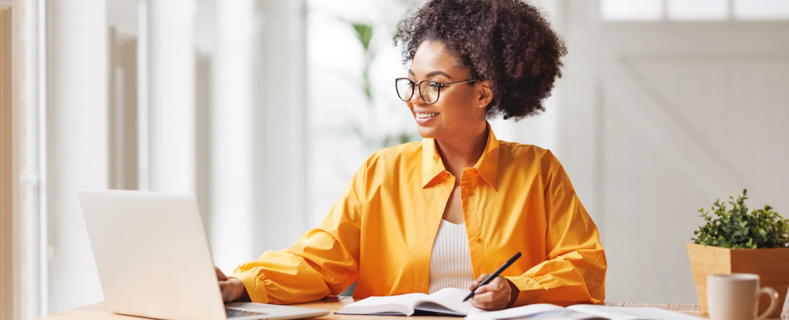 11 Orthopedic Health Tips For Desk Workers