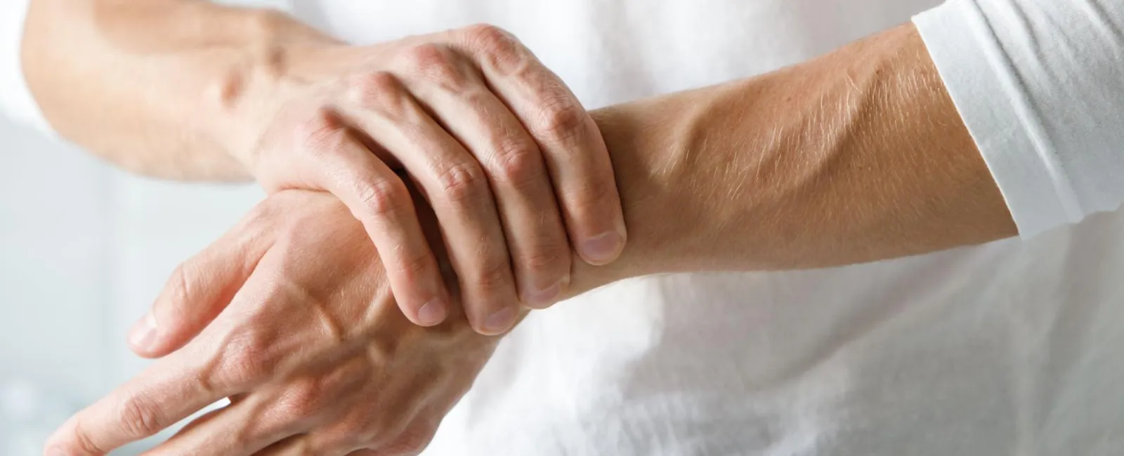 Carpal Tunnel vs. Arthritis: How to Tell the Difference