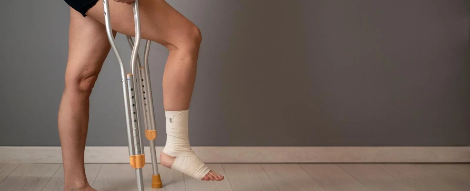 How to Use Crutches: A Step-by-Step Guide for Safe Mobility