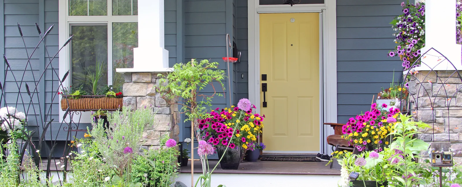 How To Pick A Door Color For Your Home